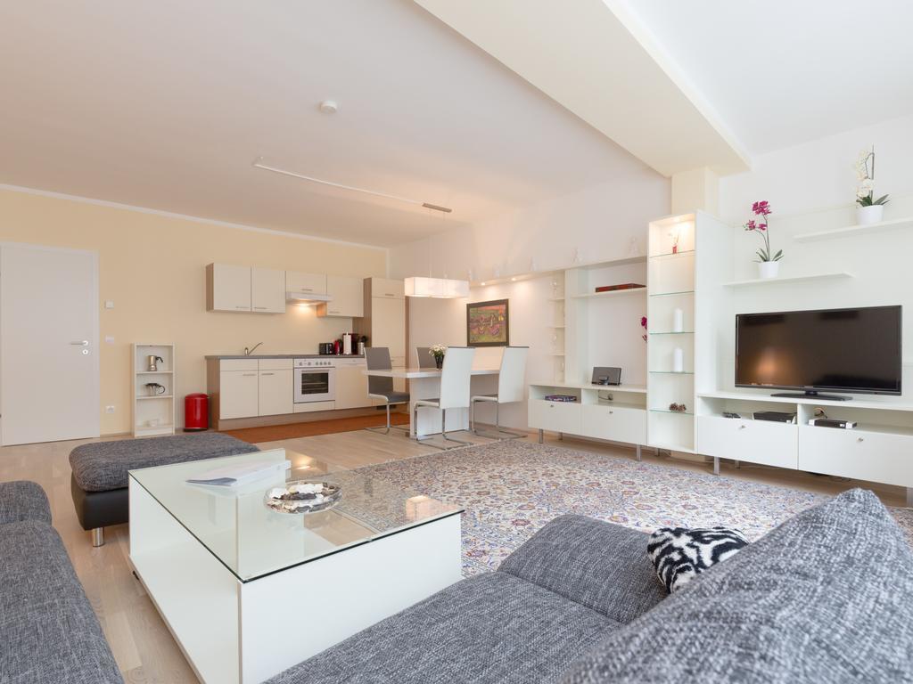 Christian Apartments Oper - Contactless Check In Wina Bagian luar foto